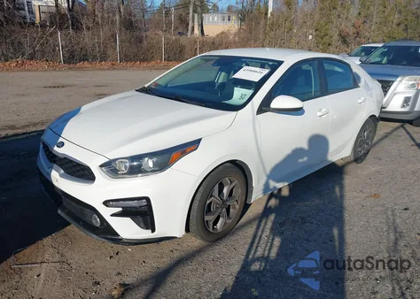 2020 Kia Forte Lxs z USA, uszkodzony, nr VIN 3KPF24AD6LE161915